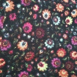 Colorful Pixelated flower print leggings